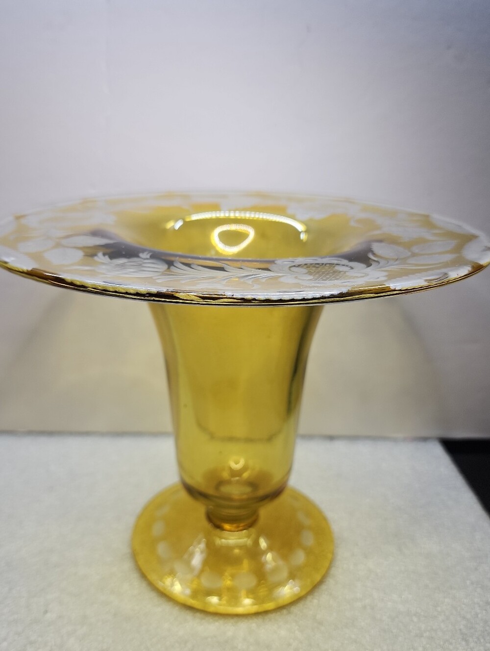 1920s Westmoreland Floral Etched Glass Trumpet Vase Yellow Amber 7.5" Rare VTG